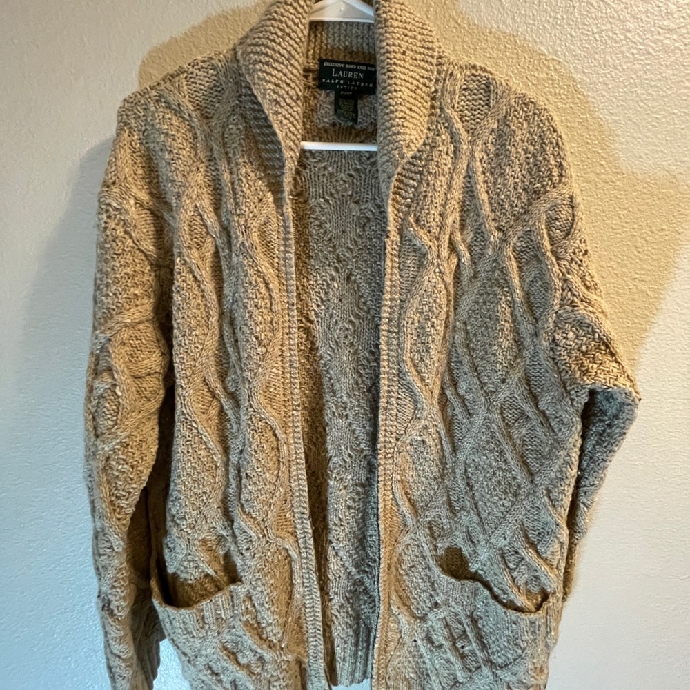Oversized sweater - Picture 2 of 2